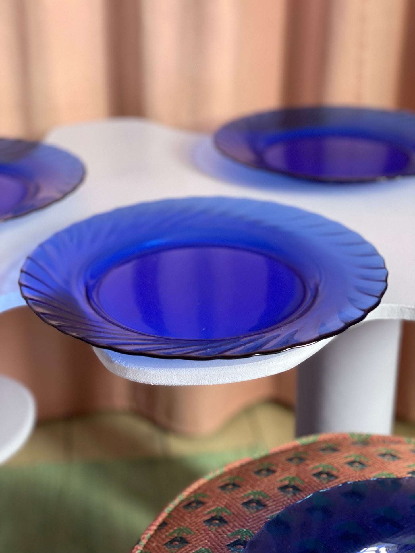 Blue arcoroc dinner plates