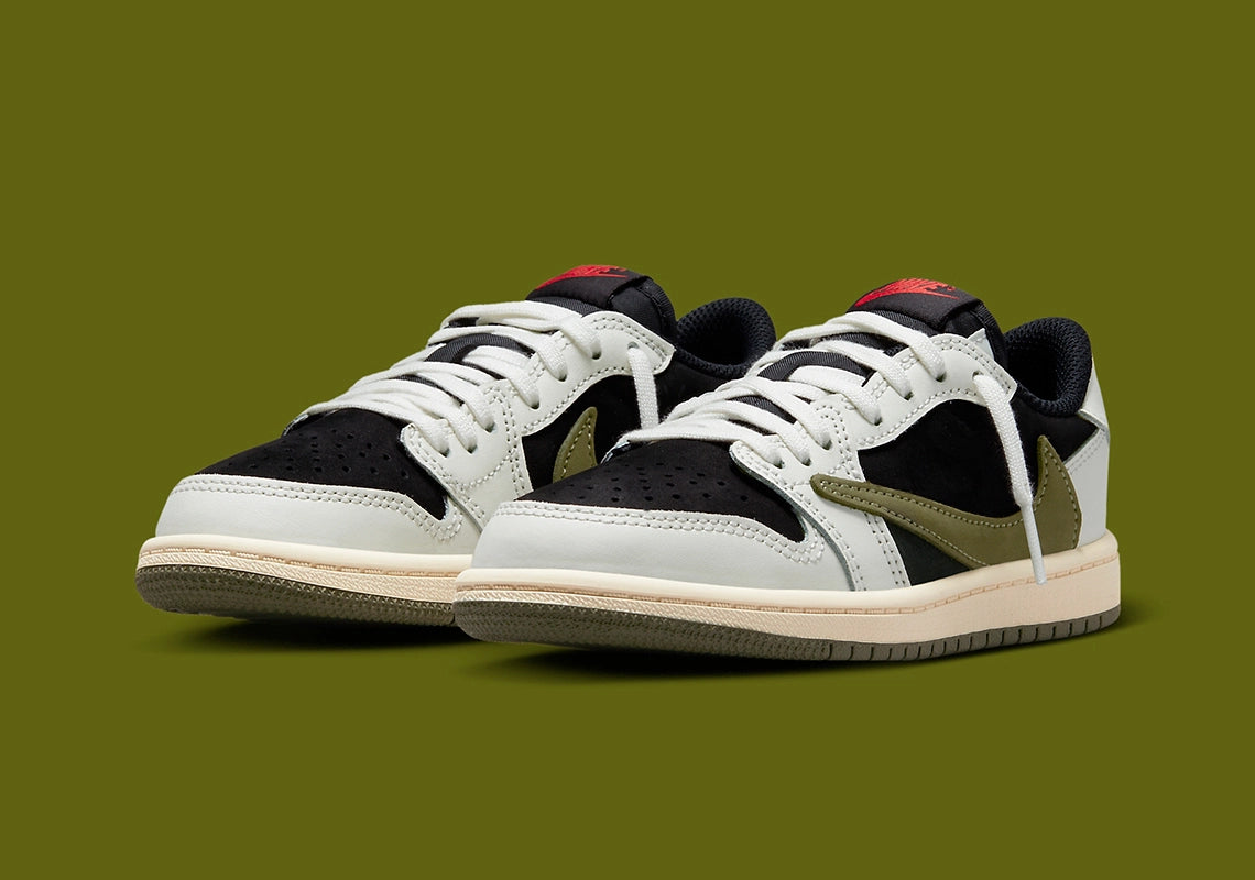 ポスターフレーム Travis Scott × Nike Air Jordan 1 Low OG | www