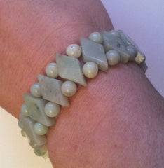 Jade Stretch Bracelet, Vintage Jewelry
