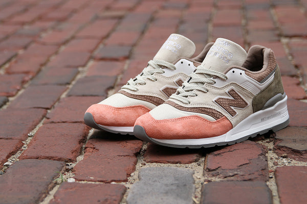 new balance 997 desert heat black