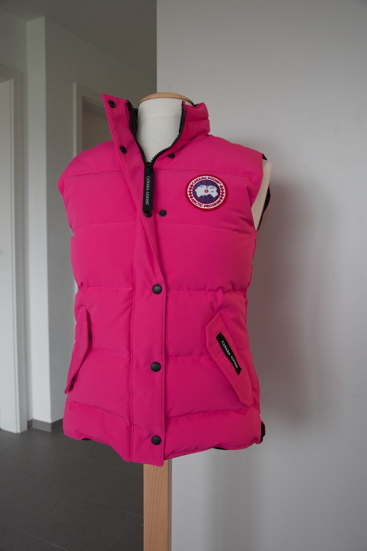 canada goose vest pink