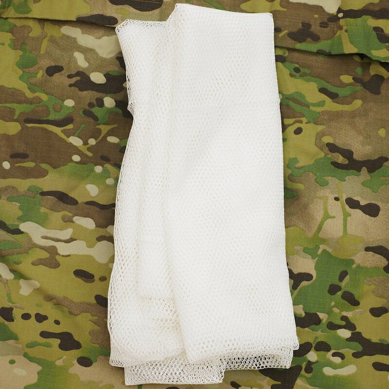 US(米軍放出品)Individual Camo Net [スノーホワイトパターン][個人携帯用カモフラージュネット]