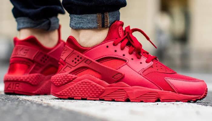 triple red huaraches mens