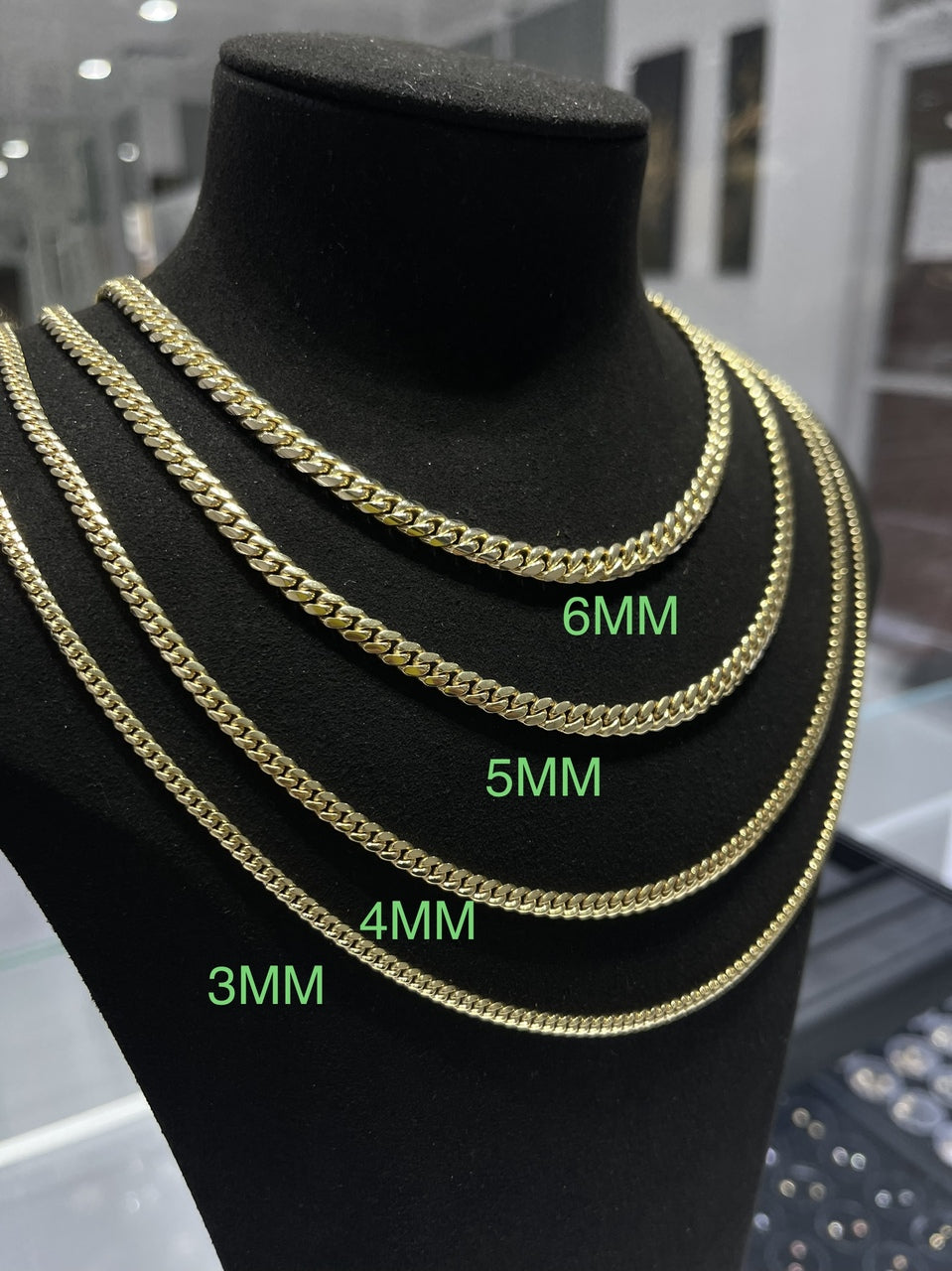 4mm cuban link chain with pendant