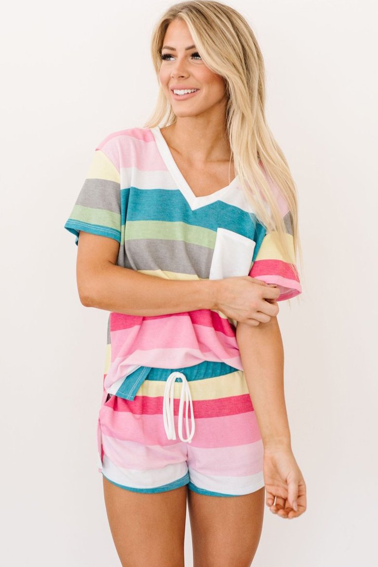 Psychology of color in fashion, your perfect color for every occasion.