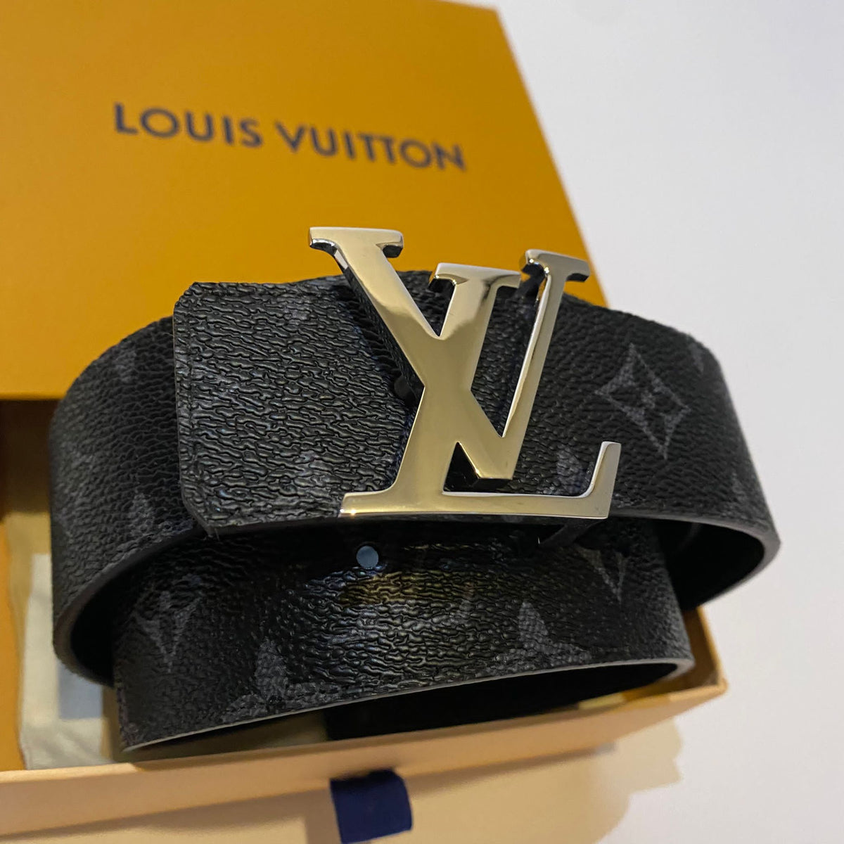 Louis Vuitton Lv Optic 40Mm Reversible Belt (M0226S)