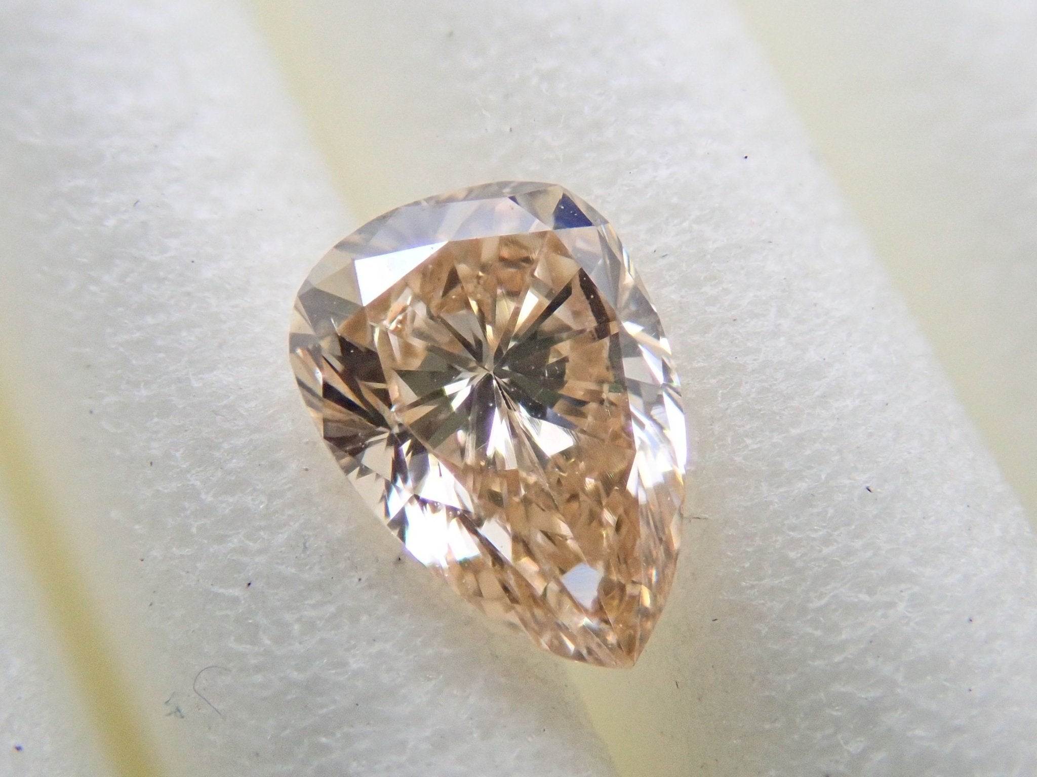 ダイヤモンドルース LIGHT BROWN 0.804 ct. - その他