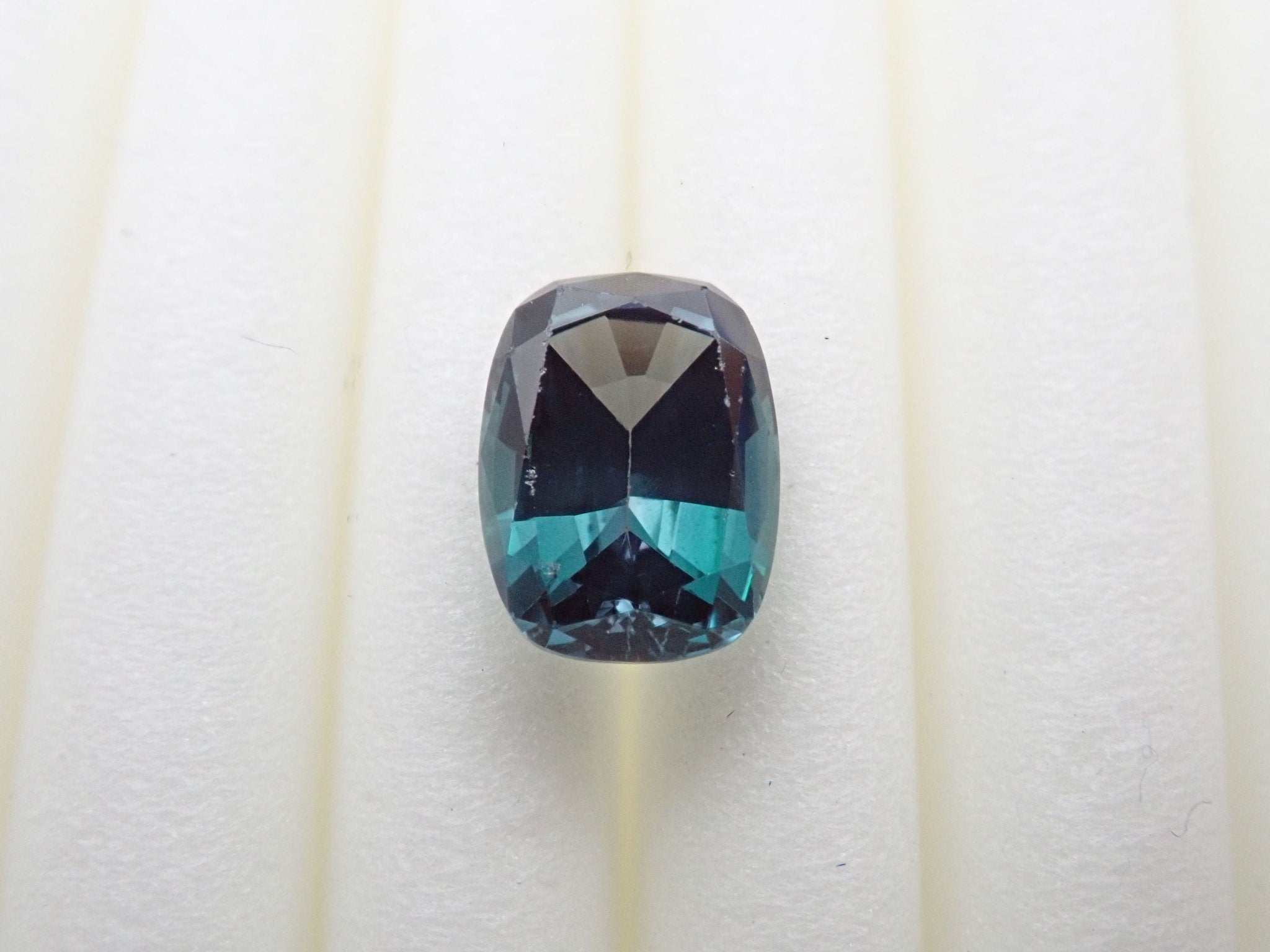 高品質 天然グリーントルマリン ルース 1.278ct ソーティング付き www