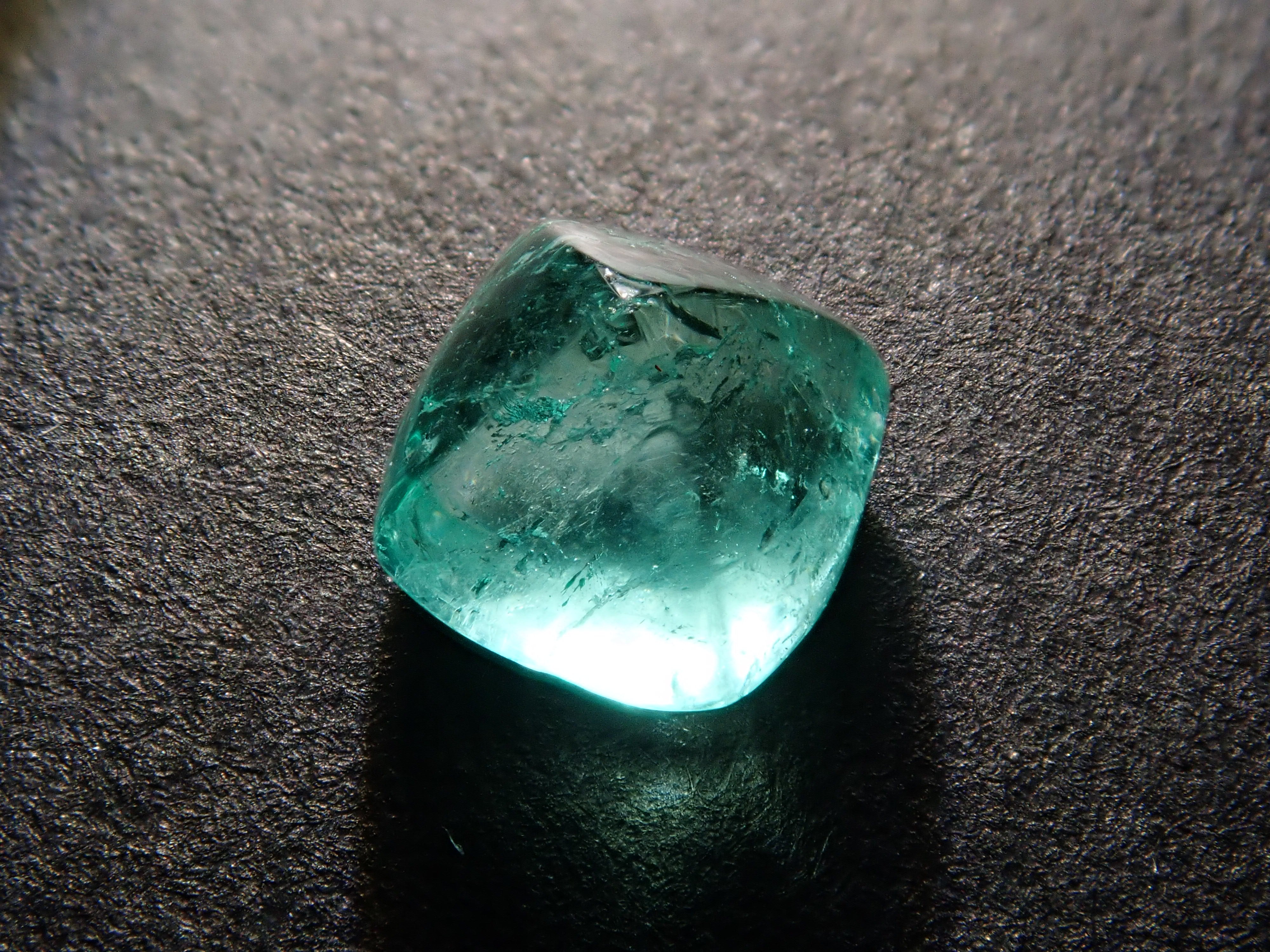 っているショップをご エメラルド(0.782ct) www.tinyteeth.or.jp