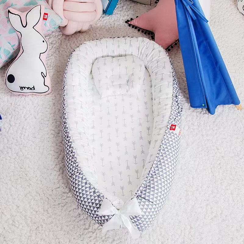 Newborn Lounger Baby Nest