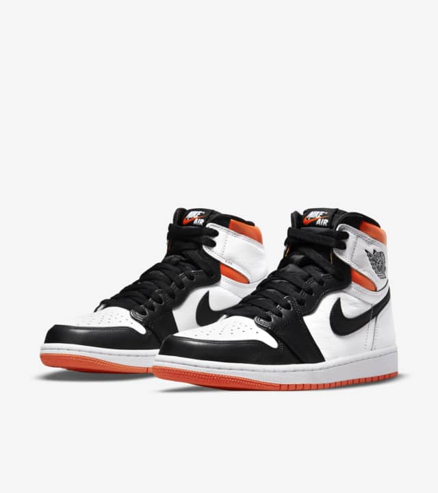 electro orange jordan 1 footlocker