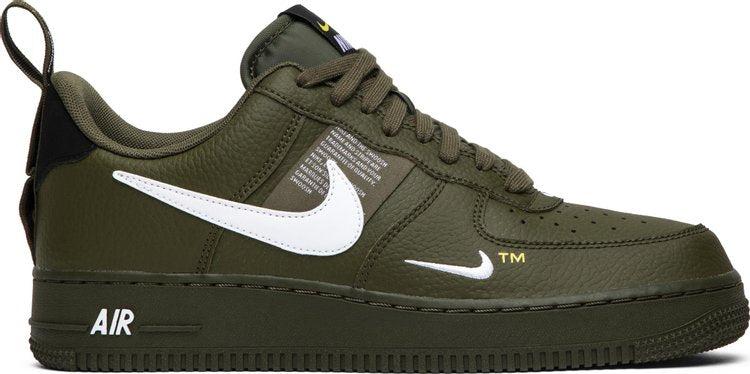 nike air force 1 07 overbranded