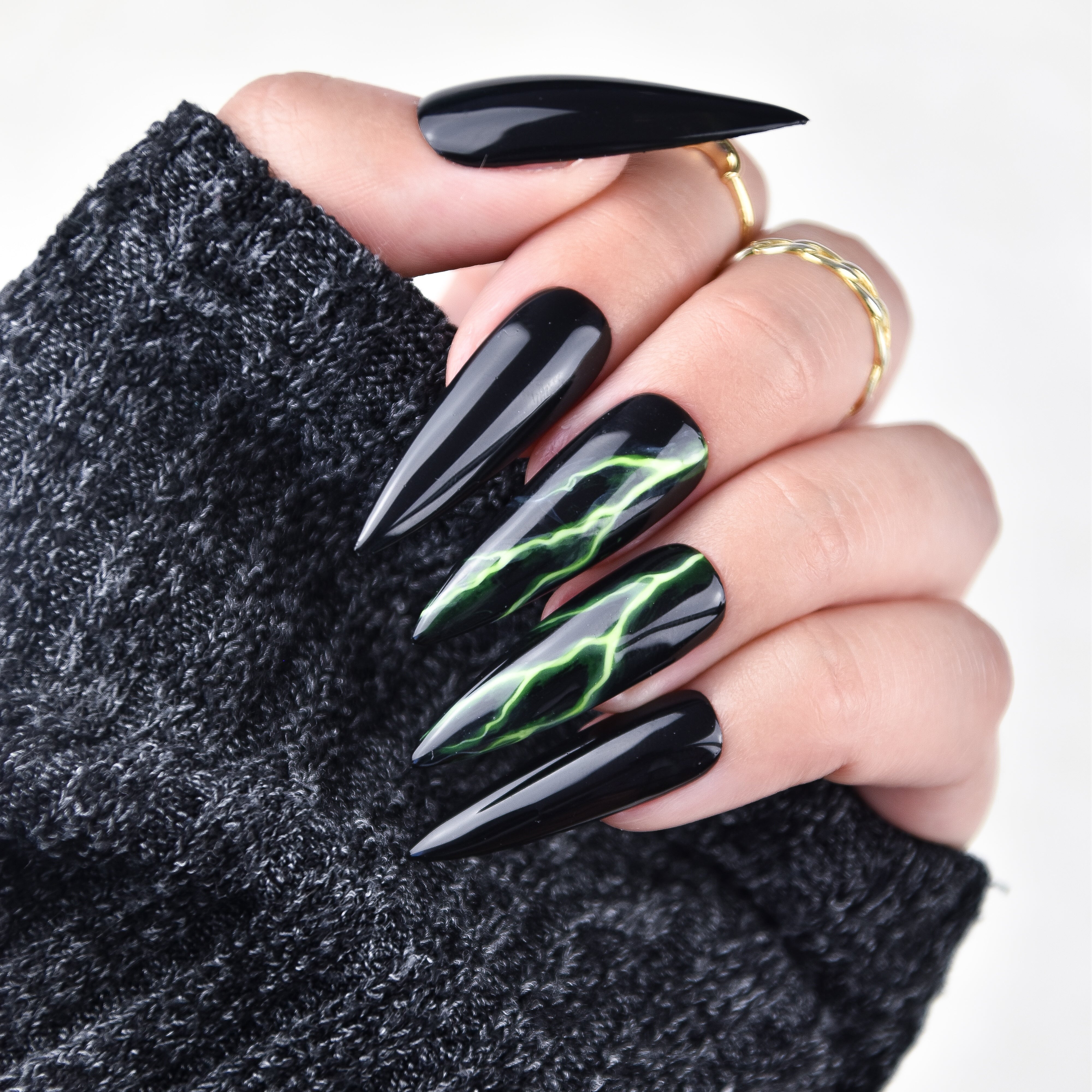 neon green stiletto nails