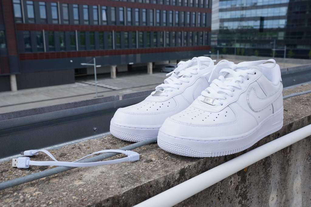 Cartero ideología Tratamiento Preferencial Light Up Nike Air Force 1's '07 ICE BLUE Mens – LightUpNike