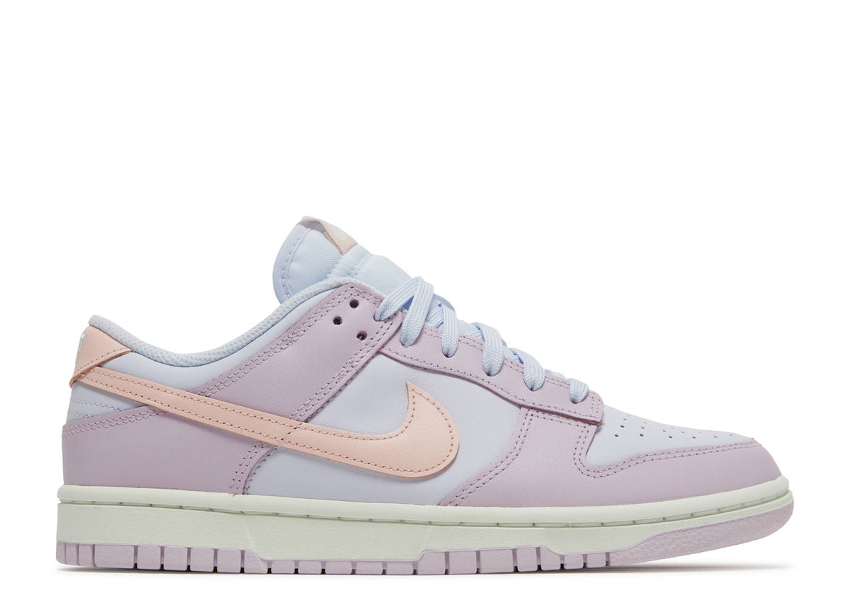 easter nike sb dunk low