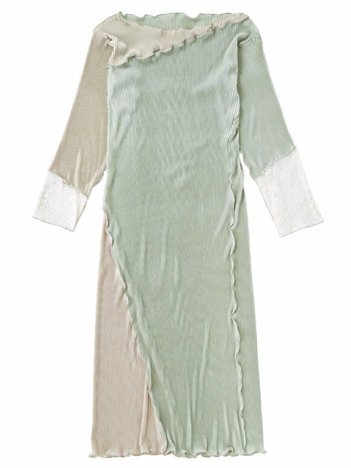 THE PLEATS MELLOW DRESS