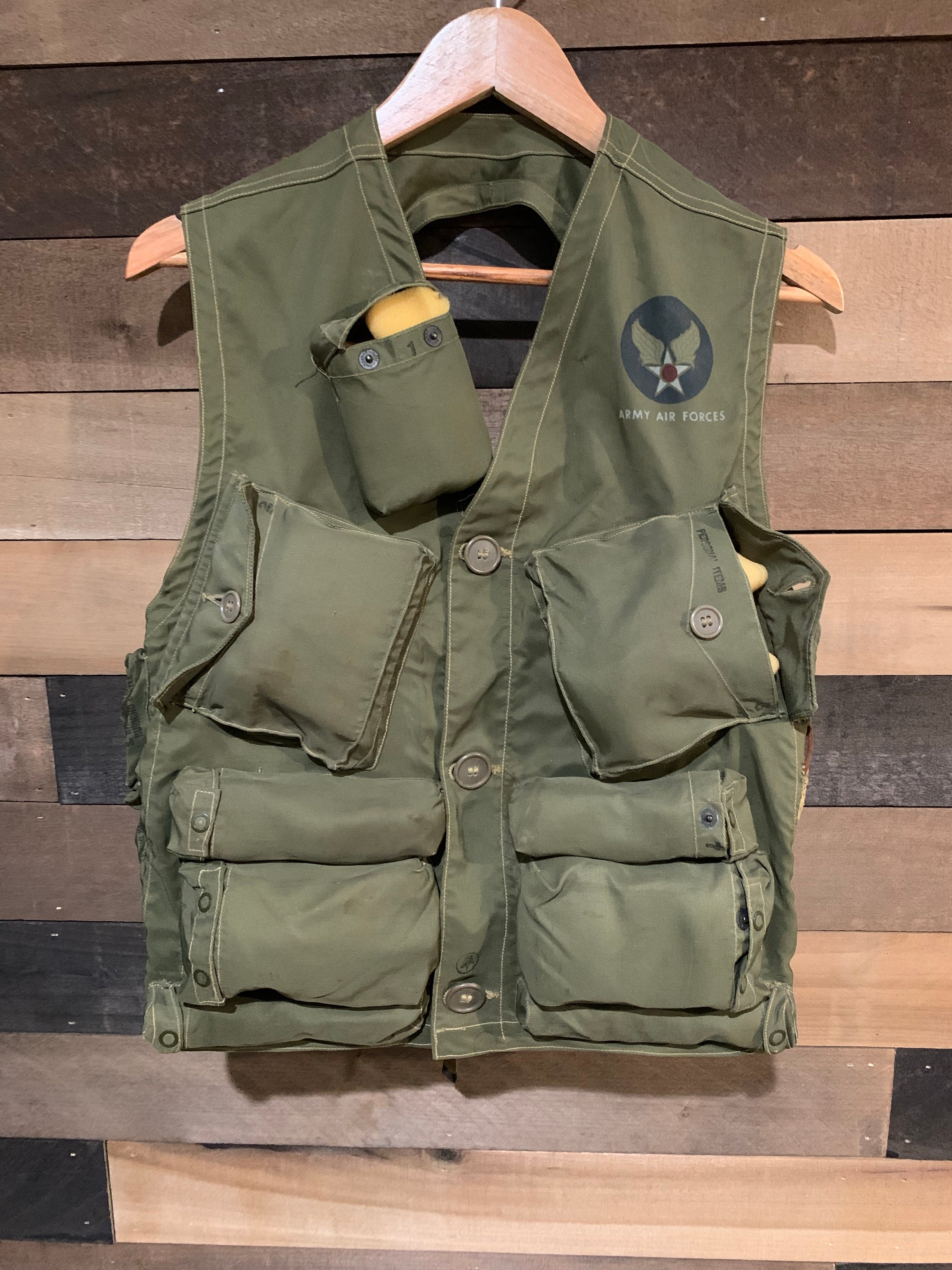 1940’s WWII US Military Deadstock C-1 Emergency Vest