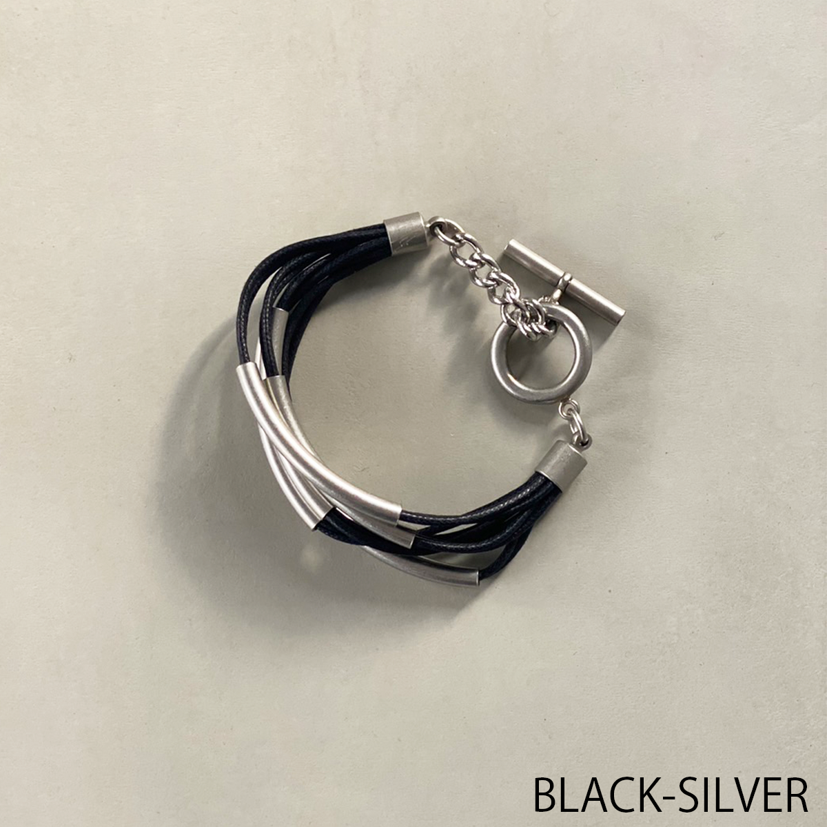 BLACK-SILVER / FREE