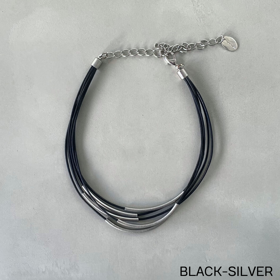 BLACK-SILVER / FREE