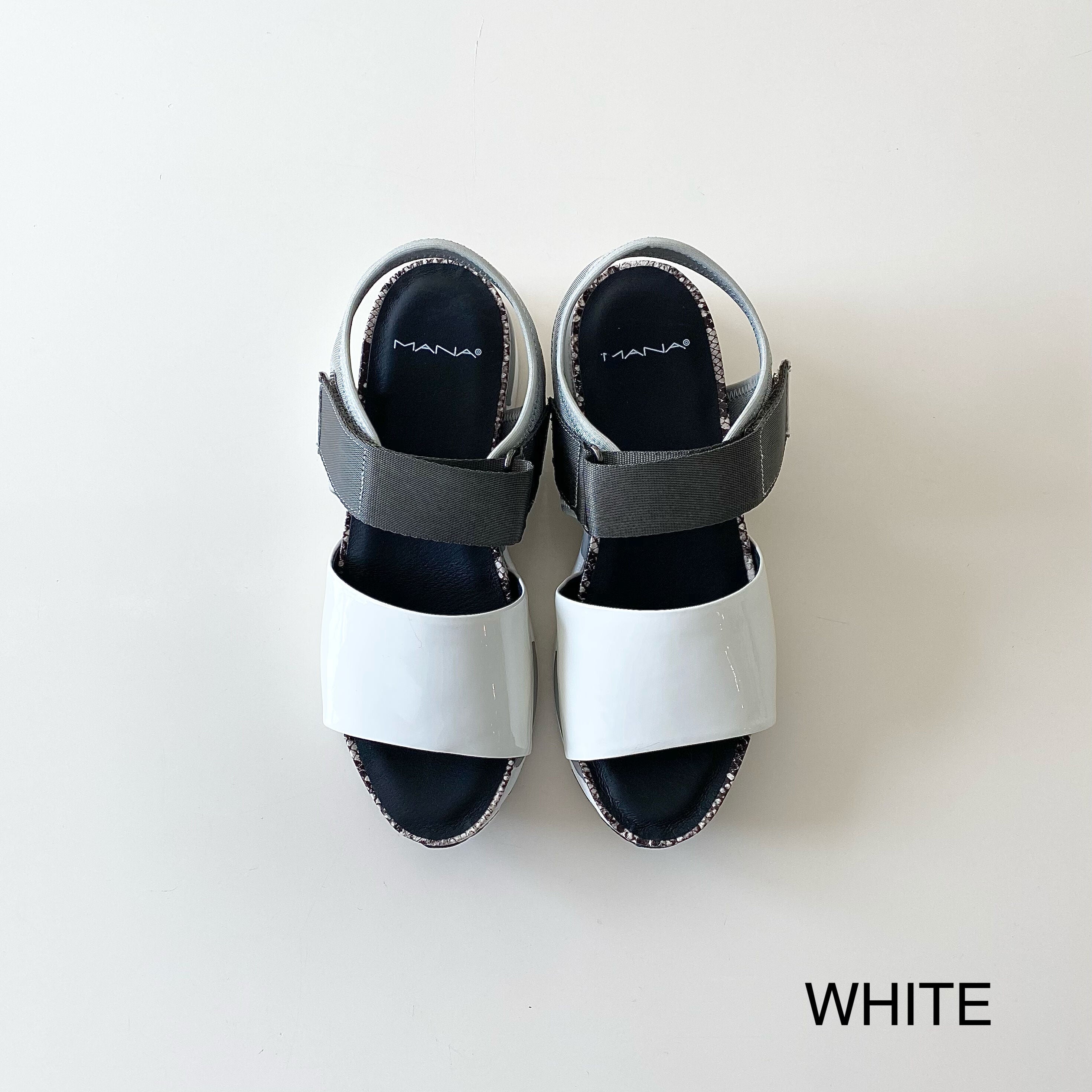 WHITE PATENT / 35 (22.5cm)