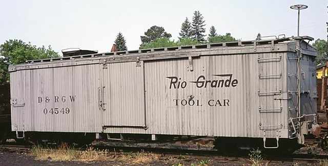 HOn3 D&RGW narrow gauge boxcar parts set doors etc. cast metal ends 