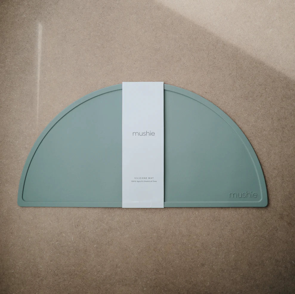 Set de table en silicone Mushie