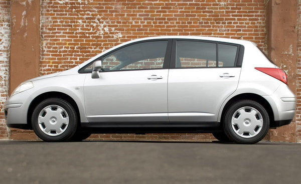 2012 Nissan versa owners manual #4