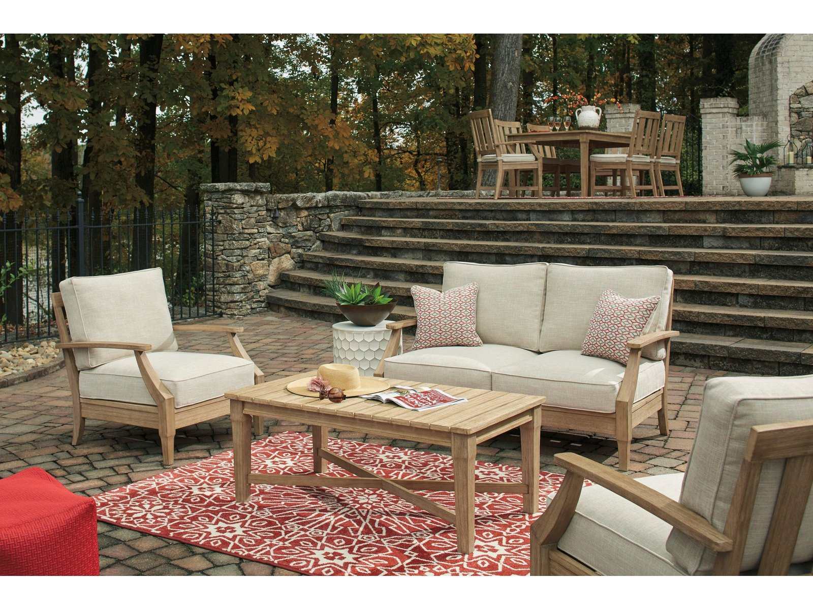 clare view outdoor loveseat