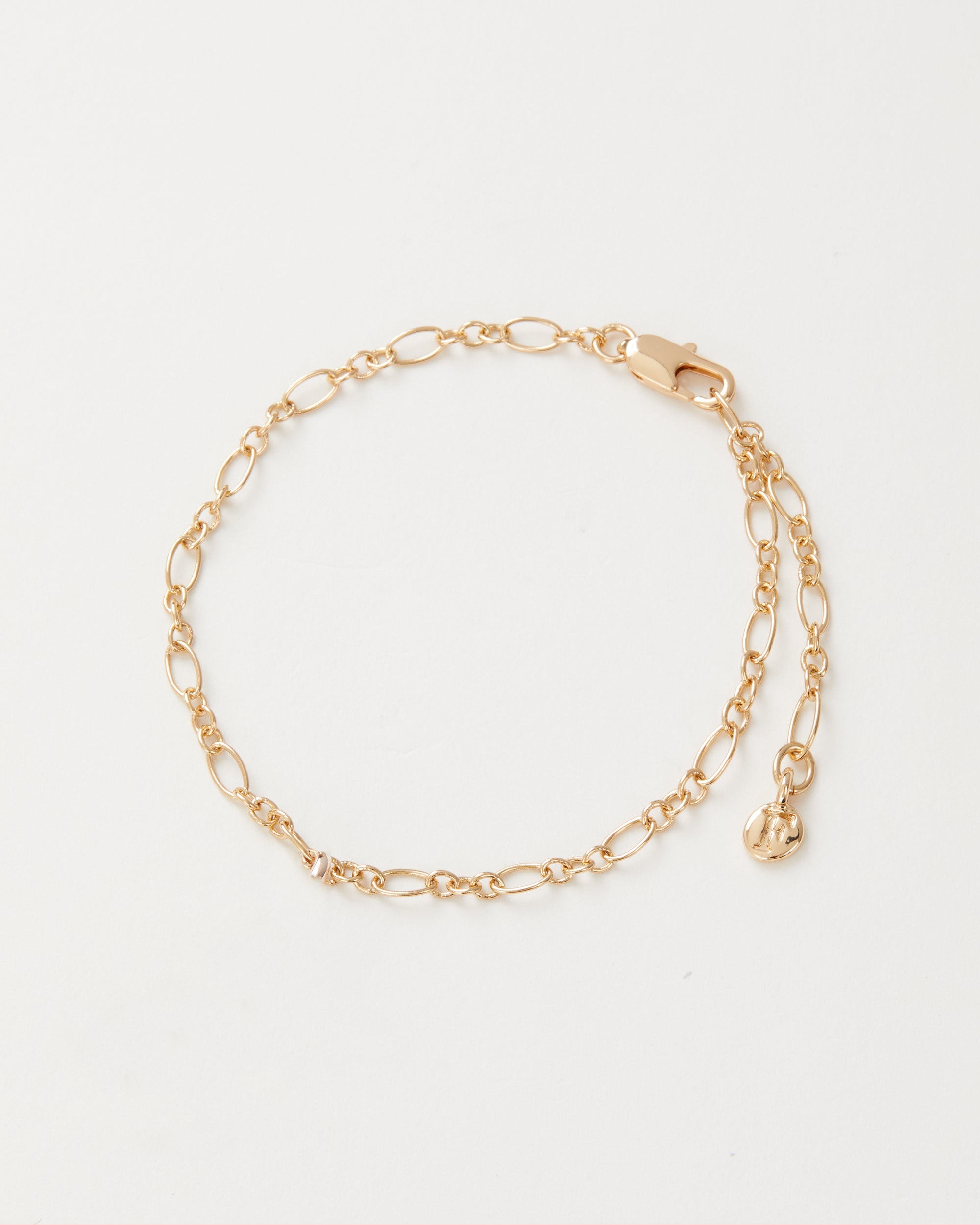 Oval Figaro Chain Bracelet