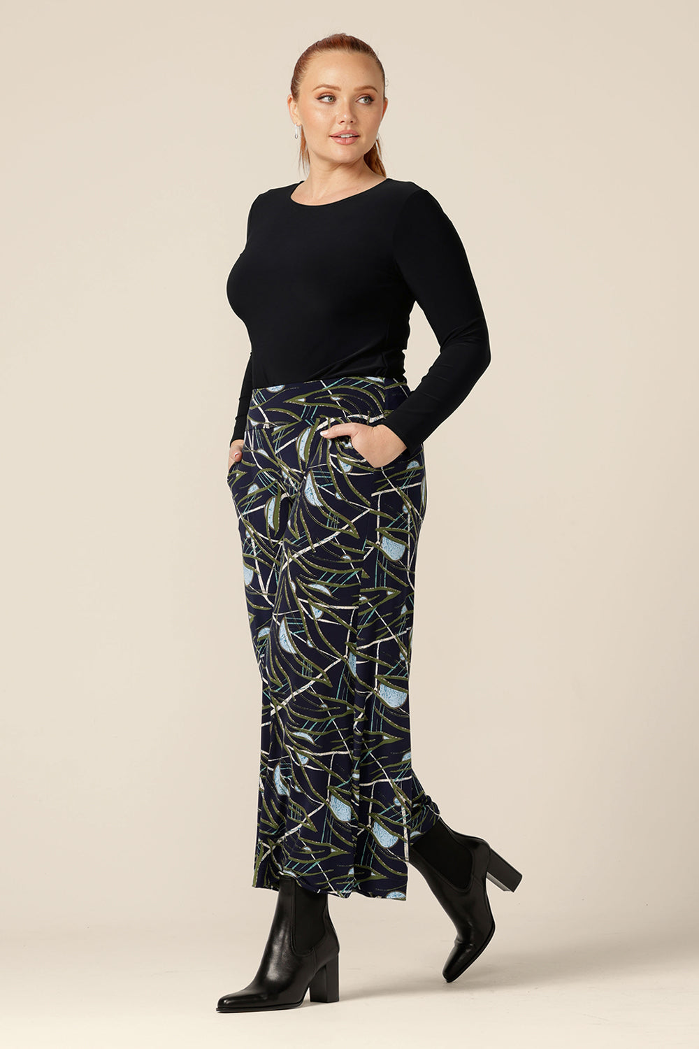 Comfortable pants for work or casual wear, these wide leg pants are made in Australia by women's clothing label, L&F. Shop wide leg work trousers in inclusive sizes, 8 to 24 online now.