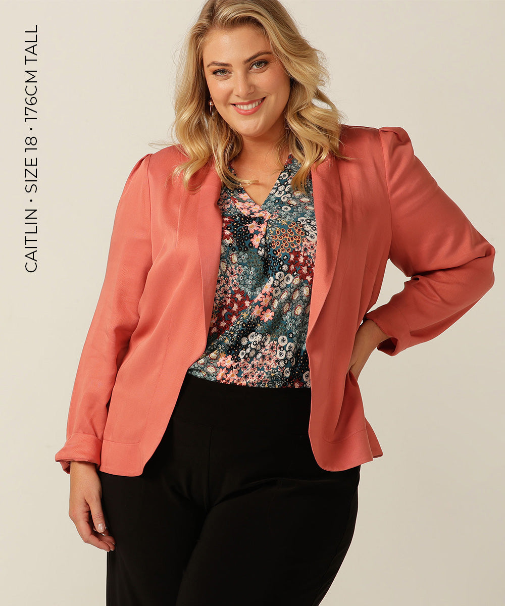 Tailored blazer with turn-back cuffs made from breathable, natural, eco-friendly fibres. Made in Australia for petite to plus size women.