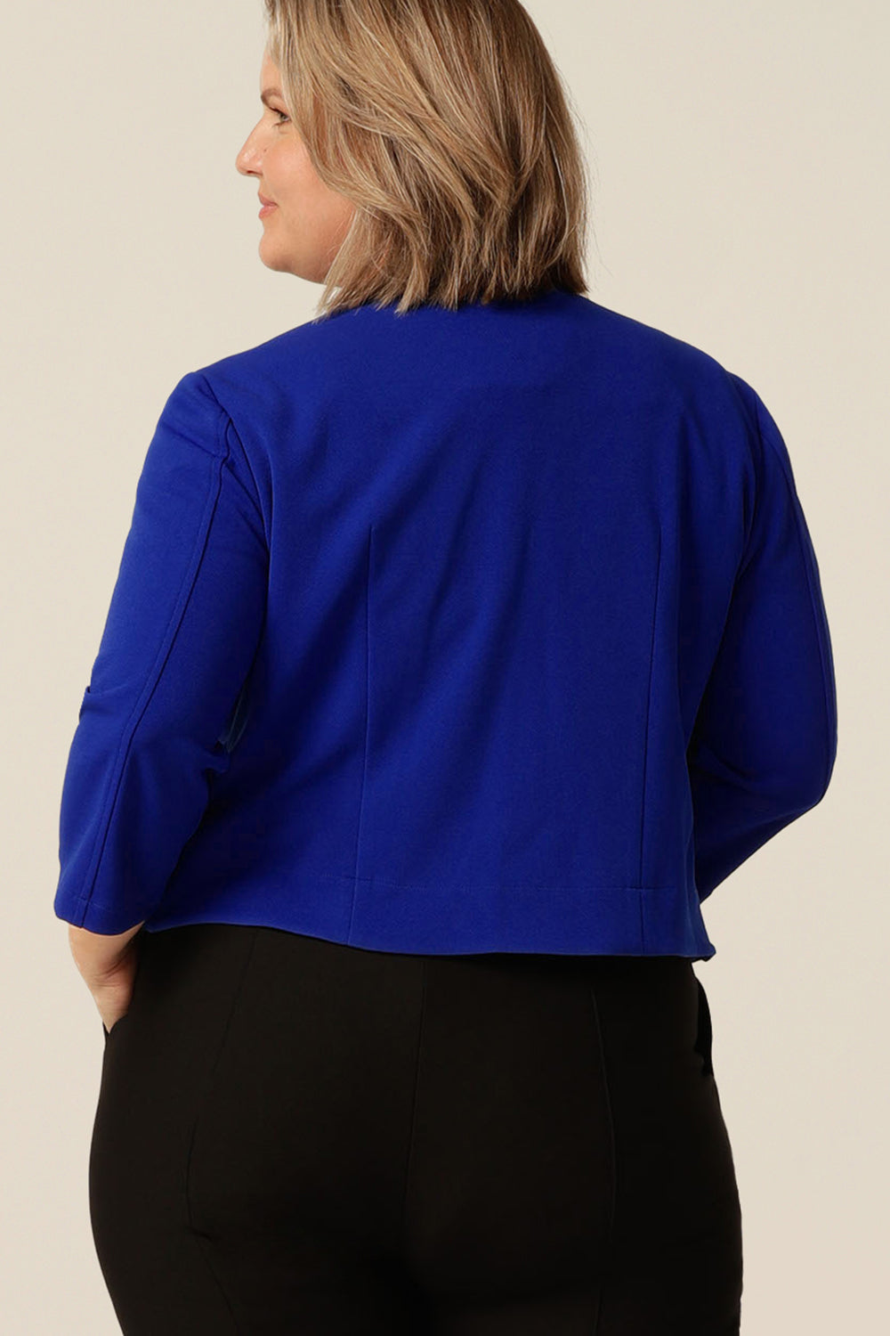 open-fronted collarless tailored jacket for stylish corporate women