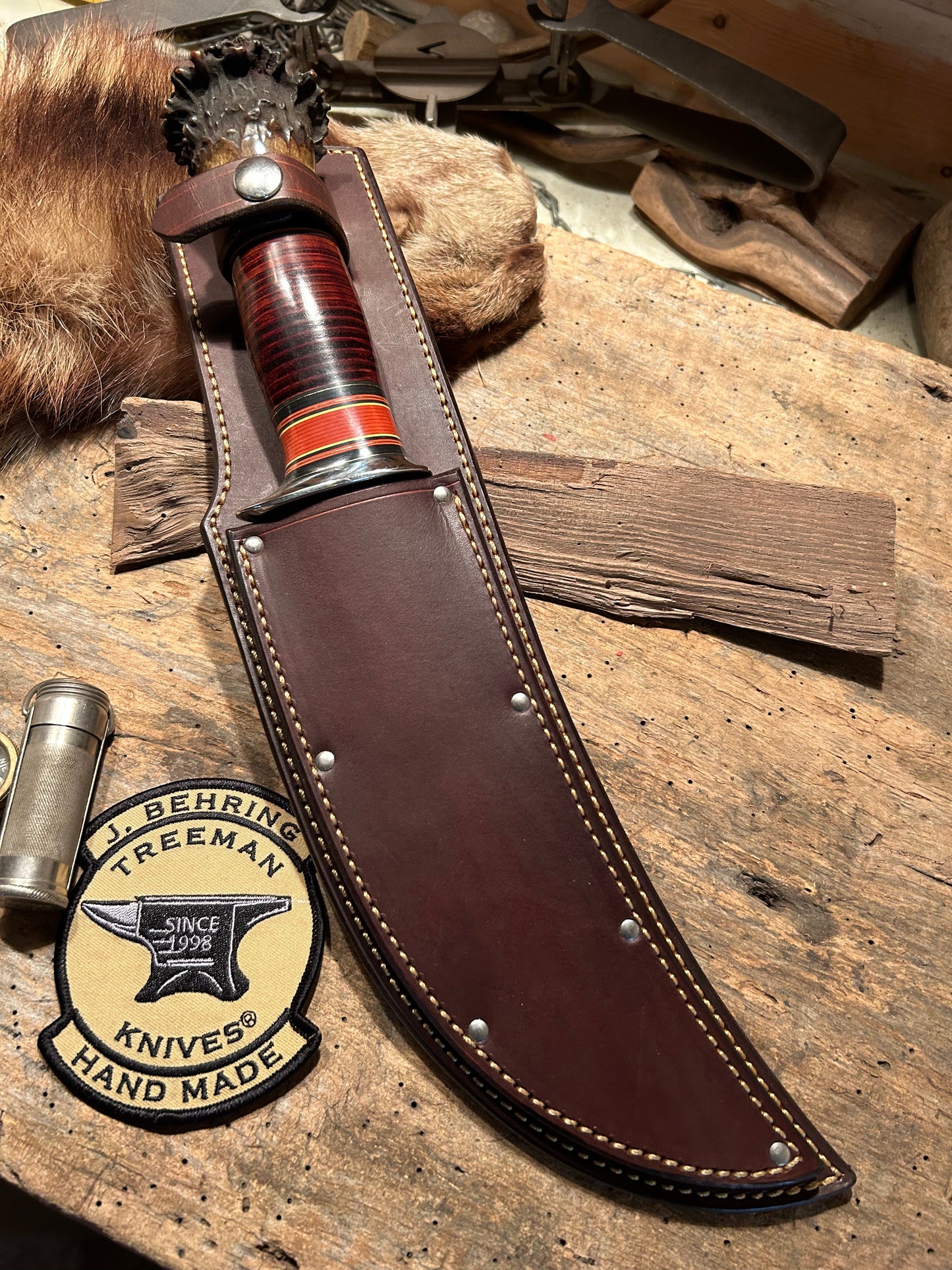 J. Behring Triditional Big Fat Camp Knife Horsehide Crown Stag Pancake sheath