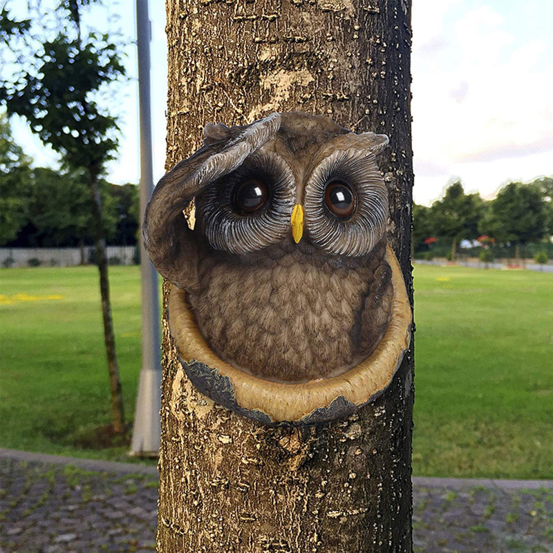Tree Owl Features Decoration