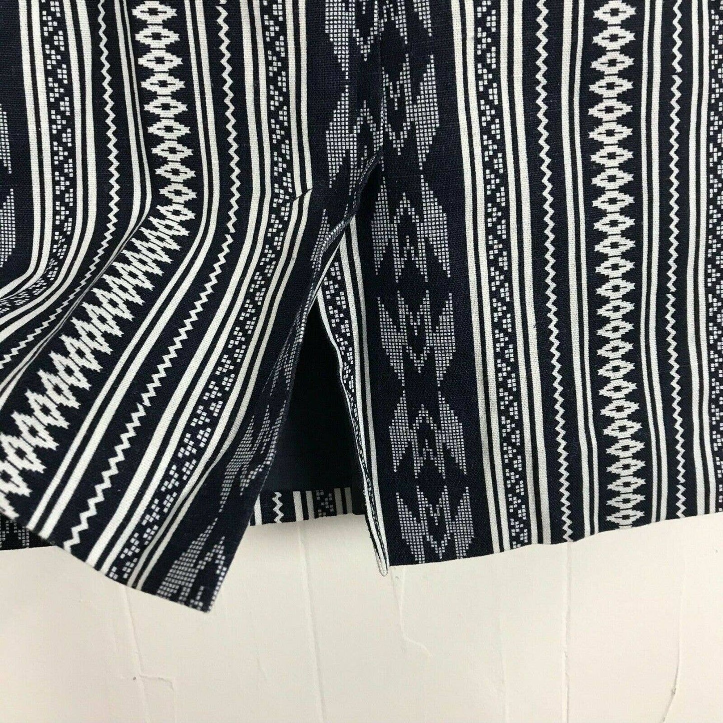 Nine West Pencil Skirt Size 10 NWT Navy Blue White Tribal Print Sag Harbor Linen