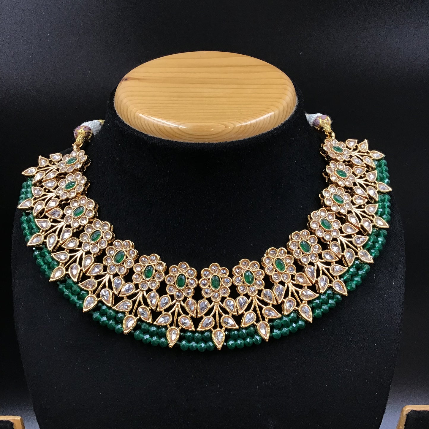 Green Polki Necklace Set 10482