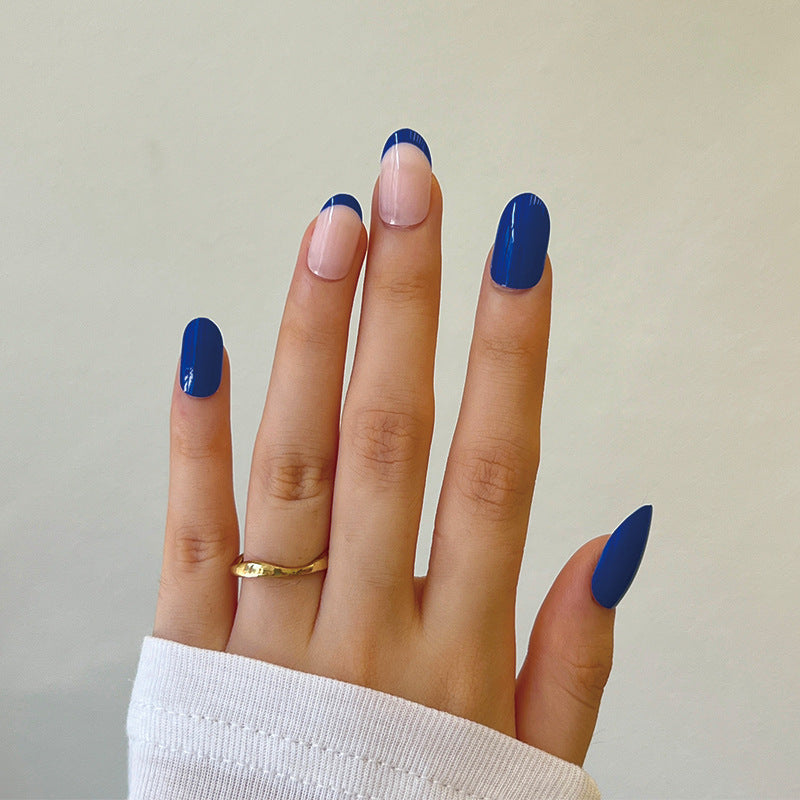 blue round nails