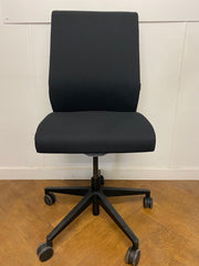 Used Steelcase Think operator Chair in Black Cloth No Arms