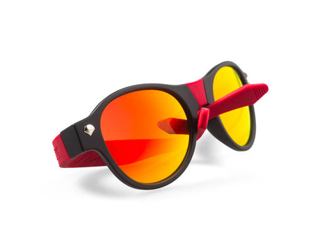 black beandit sunglasses with gold lenses and red arms