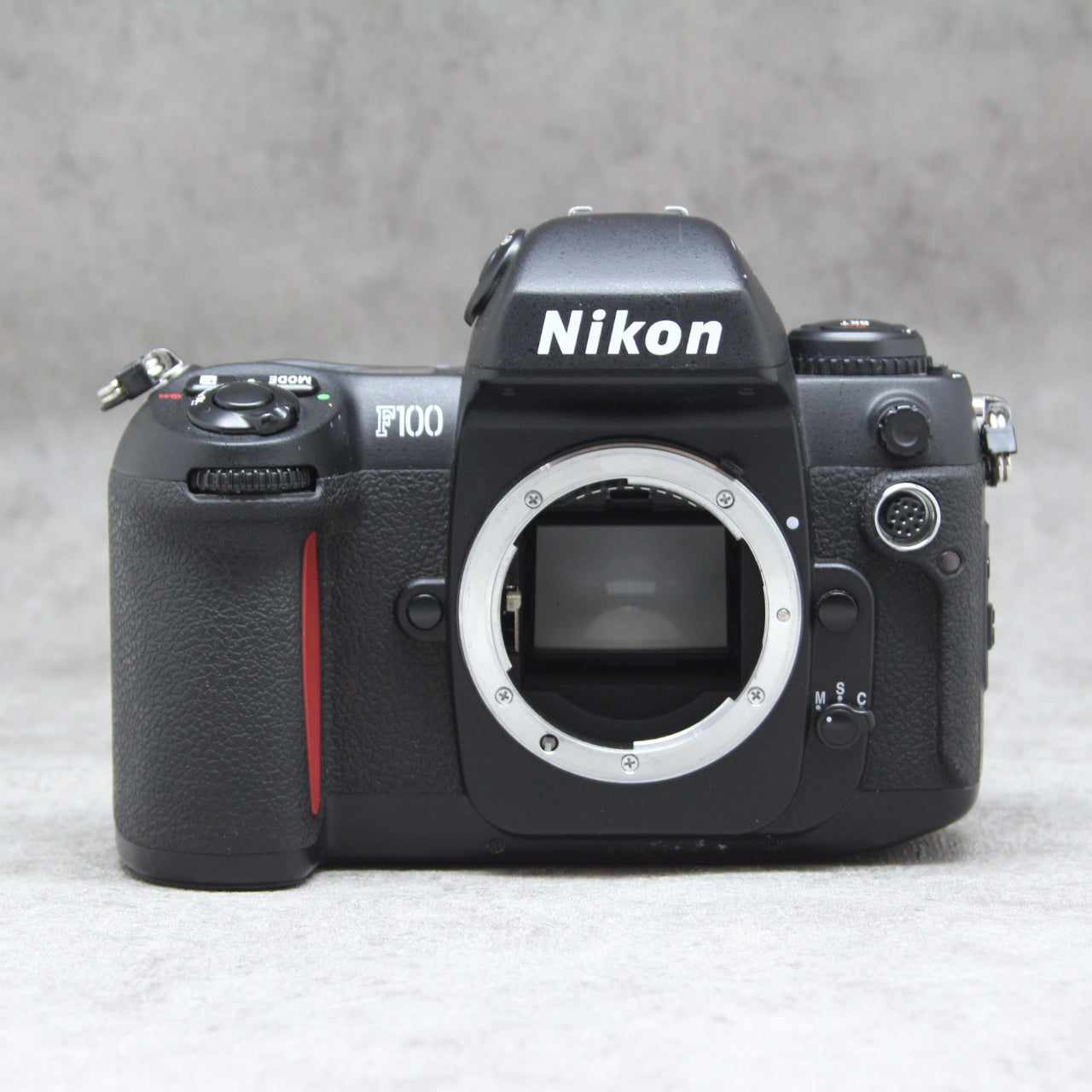 3％OFFクーポン利用でポイント最大8倍相当 ☆美品☆ ニコン Nikon F100