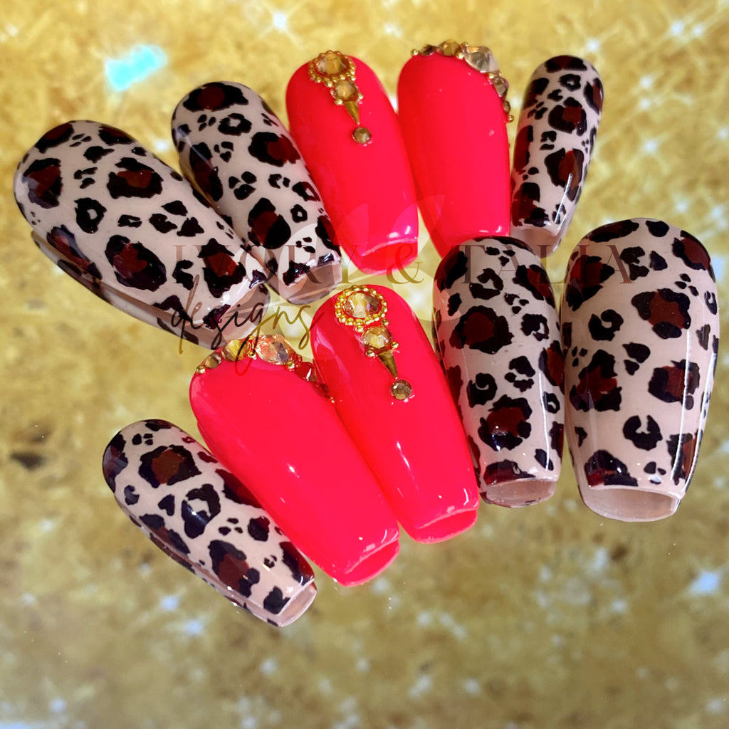 nails designs cheetah pink