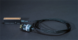 Synergistic Research Grounding Block HD Cables