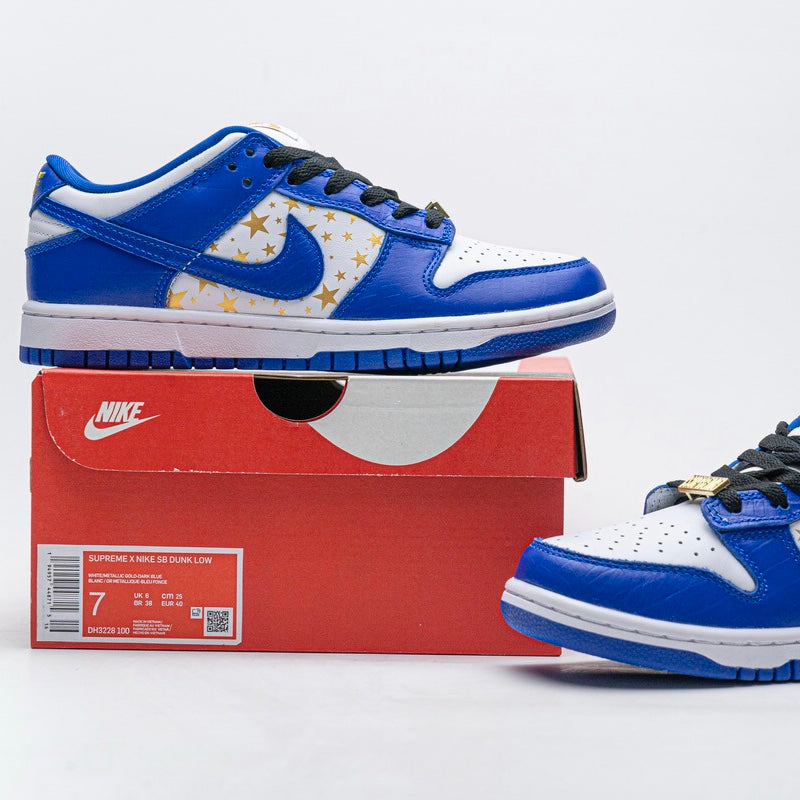 nike dunk hyper royal