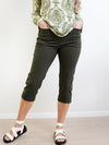 Merric Elastic Waist Clam-Digger Pants with Front and Back Pockets