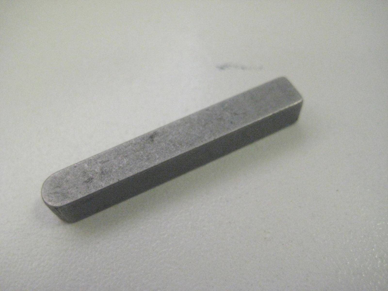 Axle Key / Woodruff key 5 x 5 x 17mm