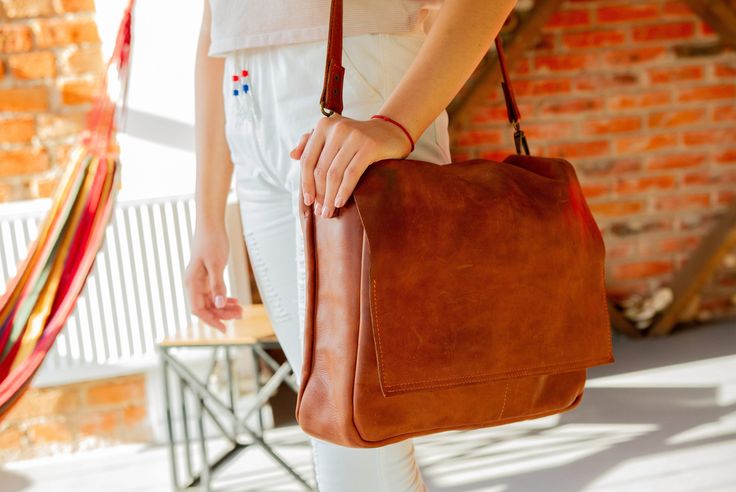 how to clean a tan leather handbag