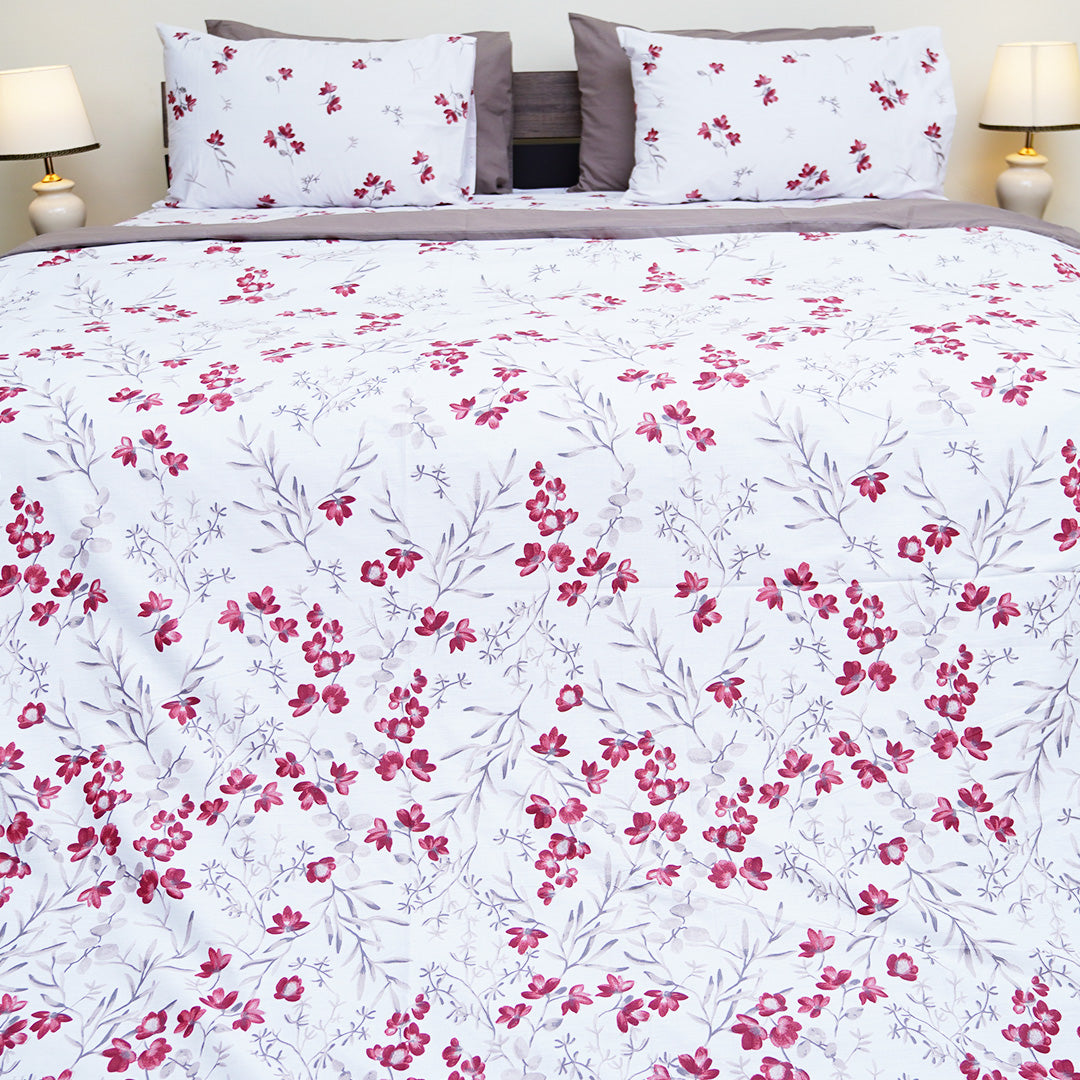 Ruby rose Dream King Bedsheet Set