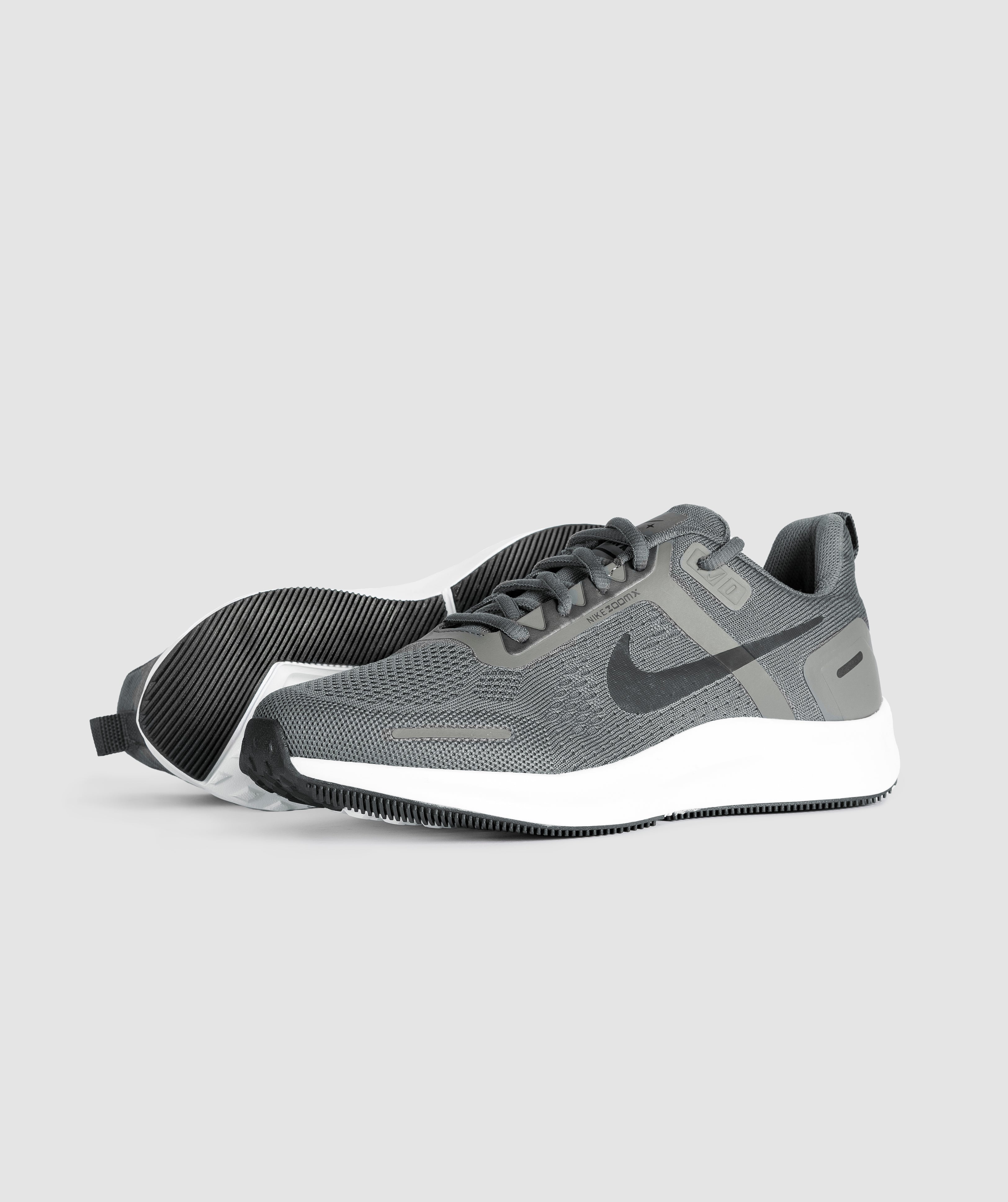 nike grey mesh trainers