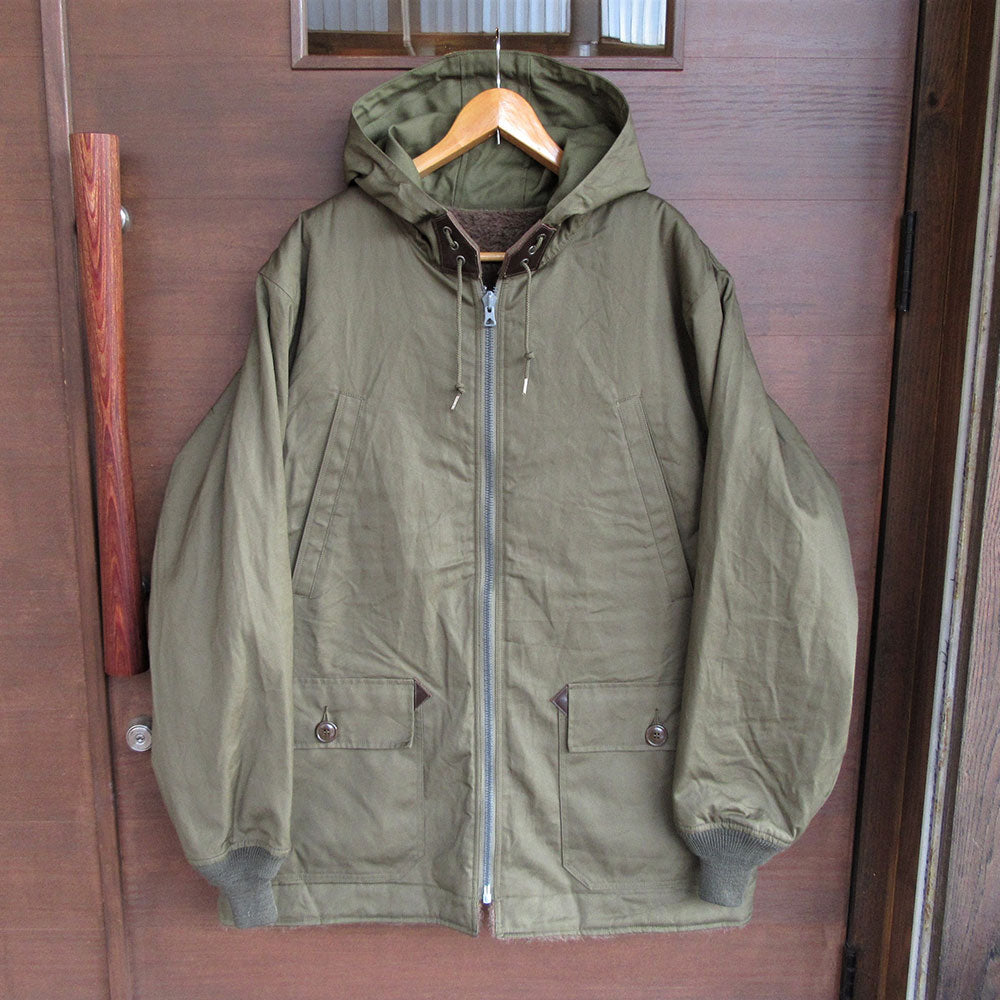 【BUZZ RICKSON'S/バズリクソンズ】AVIATION ASSOCIATES D-2 PARKA (MOD.) REVERSIBLE