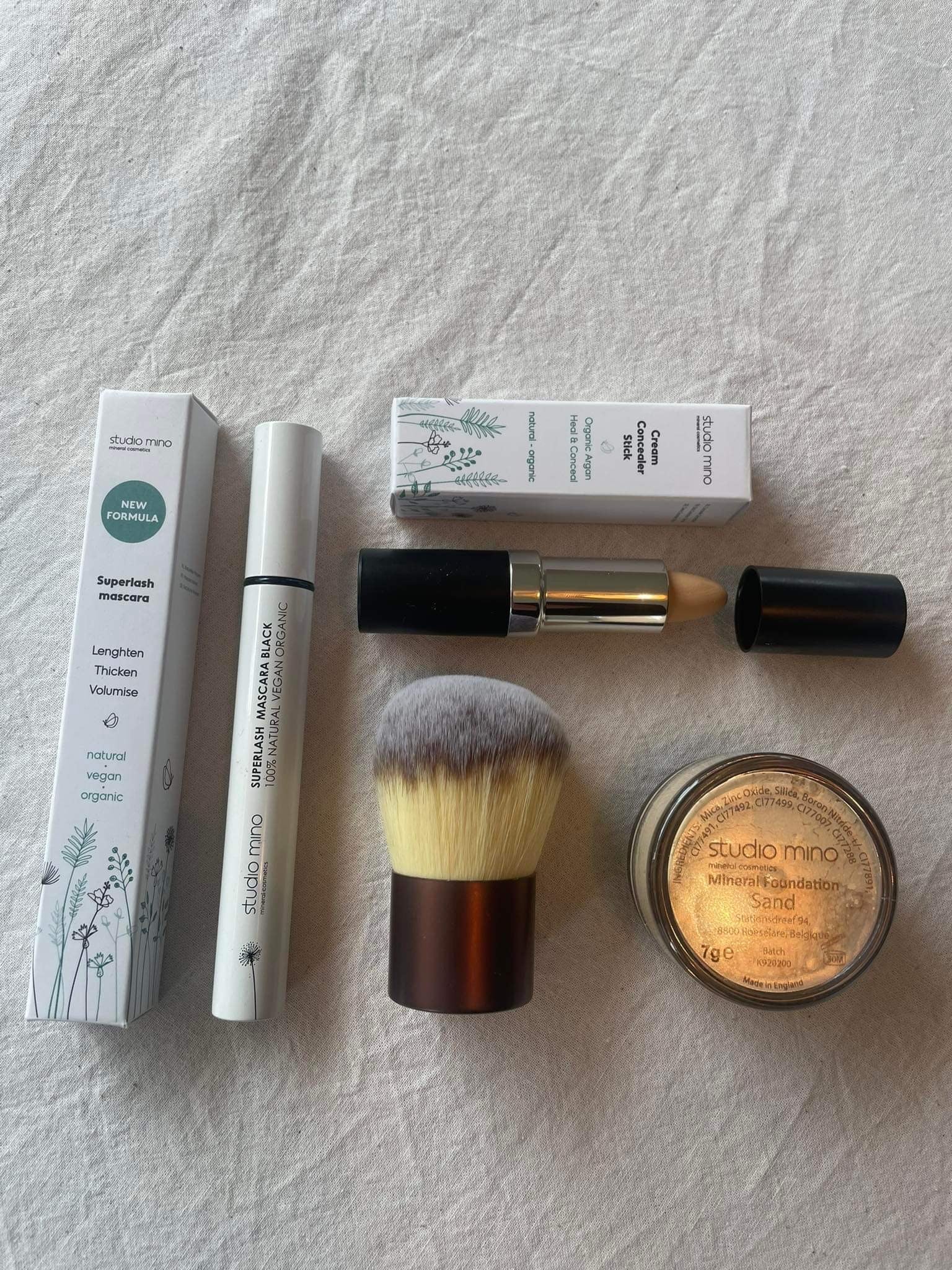 het winkelcentrum Normaal Verdorde Basic Make-up Pakket – iksmeerbelgisch